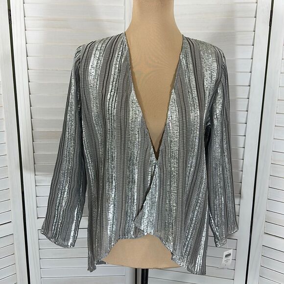 Chico's Jacket Size 1 (8) Silver Sparkle Open Front NWT - Picture 3 of 13